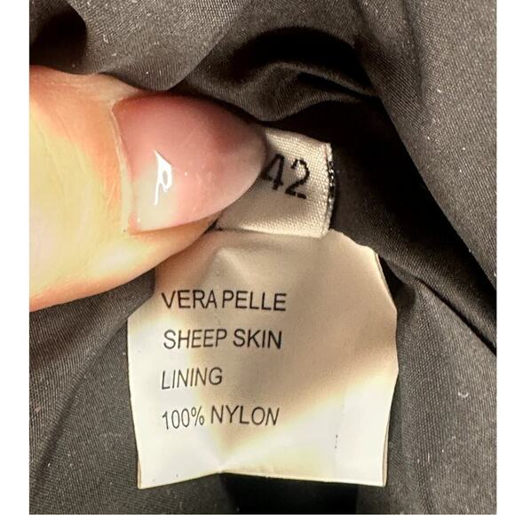 Black Sheep Skin V-Neck Tie Waist Short Jacket Size 42 US S - Picture 8 of 9